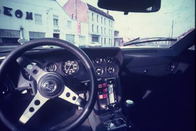 L'Alpine  A  310  blanche d'Eug�ne .