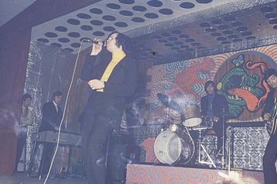  Cond� sur Escaut  : Chanteur venu au Cam�l�on : Jean-Fran�ois Mickael le 15 f�vrier 1970 
