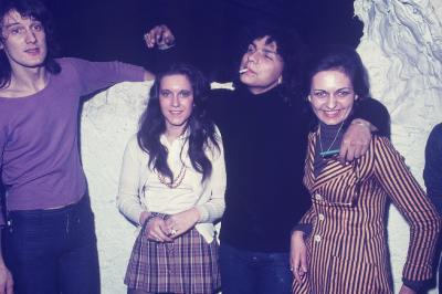 Photos Archives personnelles de M Jos� Deregnaucourt - Jo�l  DAYDE ( Mamy Blue ) les Ann�es discoth�que du  Cam�l�on super Dancing 2000 places de Cond� /sur /Escaut, 1968 - 1974.