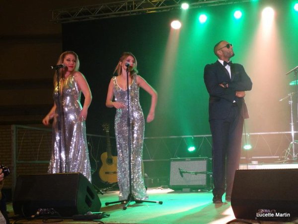  Les Soul Men  VIGON et JAY , les choristes Jessica et Ang�lick en live pour le Concert hommage � Eric Bamy le  samedi 24 Octobre 2015 � Vieux Cond�
