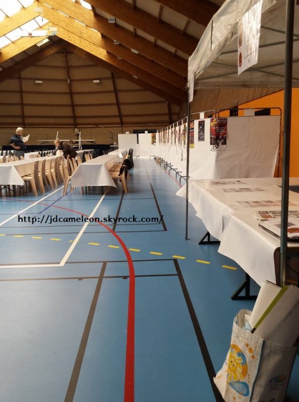 Pr�paration de la salle pour le Concert Hommage Erick Bamy, salle Draux � Vieux Cond� le vendredi 23 Octobre 2015