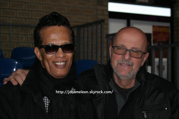 Pr�paration de la salle pour le Concert Hommage Erick Bamy, salle Draux � Vieux Cond� le 24 Octobre 2015 dans l'apr�s midi, merci � Claudio pour les photos