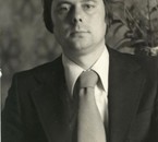 Jos� DEREGNAUCOURT